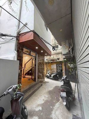 Cho thuê nhà nguyên căn Khâm Thiên, Đống Đa, 4PN, 13tr — ảnh 1