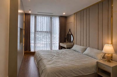 Cho thuê căn hộ 2PN Sunshine City - Nội thất cao cấp — ảnh 1