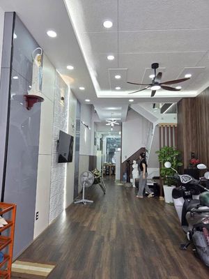 Nhà Mặt Tiền Bình Phú 10 Tỷ, View Công Viên — ảnh 1