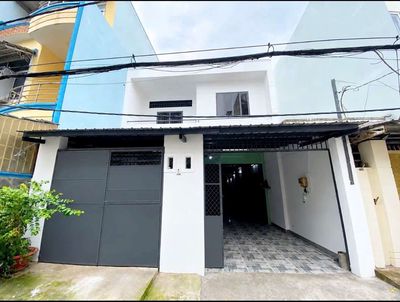 Giáp Tân Phú 300m2 tiện văn phòng công ty, chứa hàng, cắt may — ảnh 1