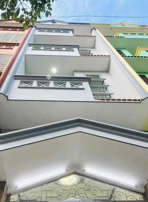Nhà thuê nguyên căn 5 tầng, Mặt tiền chính TẠ QUANG BỬU P5 Q8 — ảnh 1