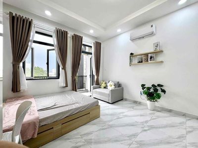 Studio full nội thất - ban công đi bộ qua công viên làng hoa — ảnh 1