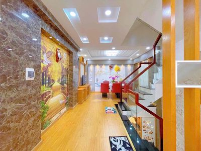 Tuyệt đối điện ảnh - siêu phẩm đẹp như tranh - 5 tầng mới cứng - ngay — ảnh 1