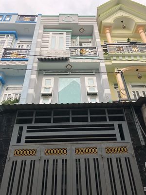 Cho thuê nhà nguyên căn quận 12, 1 trệt 2 lầu, hẻm xe hơi — ảnh 1