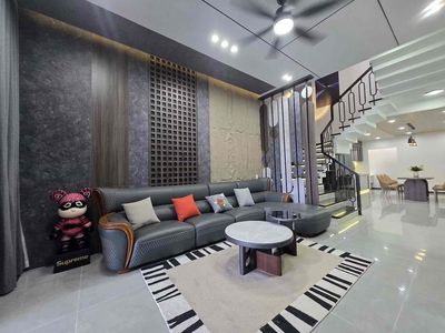 Nhà mới 3 tầng mặt tiền đường 7m5 tôn đản fullnt — ảnh 1
