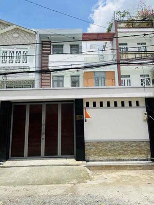 Nhà rộng ( gần ngã tư ga ) trệt 2 lầu 4pn 3wc. nội thất — ảnh 1