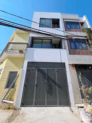 Cho thuê nhà mới 100% cạnh đh tài chính marketing- cnc — ảnh 1