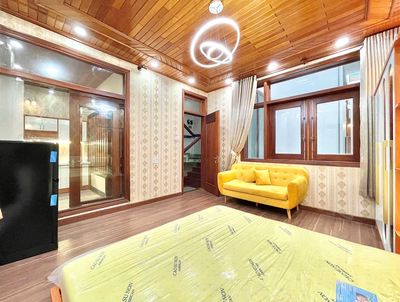 Tách bếp ban công - gần cầu công lý -nội thất cao cấp-free xe - tầng 1 — ảnh 1