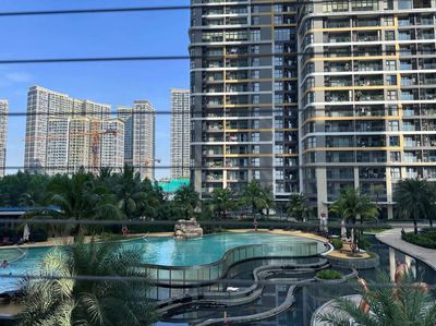 Bán 2PN BE giá 4.7ty full nội thát cao cấp view hồ bơi Beverly VHGP — ảnh 1