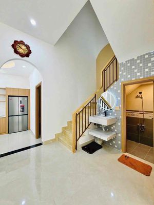 Cho thuê nhà - hồ văn huê phú nhuận - gần ngã 4 pn - 3pn -4wc - 15tr — ảnh 1