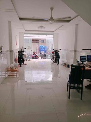 Vừa ở vừa kinh doanh - hẻm xe hơi - phường 10 tân bình - 4 x 15 - 3 tầ — ảnh 1