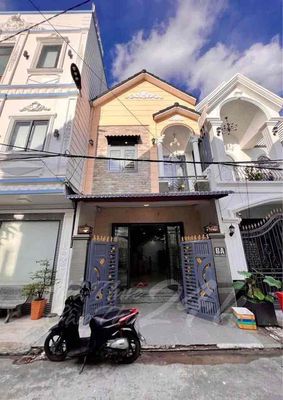 Cho thuê nhà trệt lầu full nội thất đường số 8 kdc hồng phát — ảnh 1