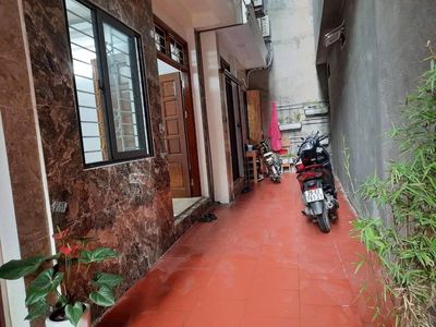Cho thuê nhà Láng Hạ 37m², 3PN, sân để xe, ngõ rộng thông, chỉ 15tr — ảnh 1