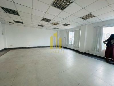 Cho thuê văn phòng trần não 55m2 giá 18 triệu — ảnh 1