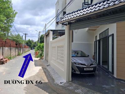 Bán nhà 1 trệt 1 lầu mặt tiền Dx066, Chánh Hiệp, TPHCM — ảnh 1