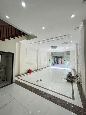 Cho thuê nhà Liền Kề Văn Phú, 50m2, 5 tầng, 19tr/tháng — ảnh 1