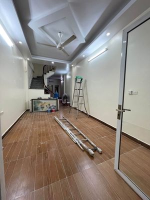 Cho thuê nhà 63m2, 4 tầng, Tây Mỗ, ô tô tránh — ảnh 1