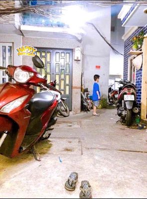 Bán nhà 3 tầng 2pn đường 3m thông thoáng. chỉ 1ty320 TLuong — ảnh 1