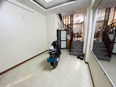 Cho thuê nhà nguyên căn Khương Đình, Thanh Xuân, 40m x 5 tầng — ảnh 1