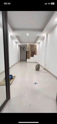 Cho thuê nhà nguyên căn Hoàng Văn Thái, ô tô, 20tr — ảnh 1