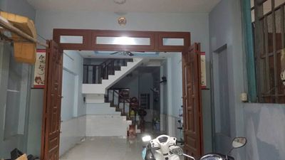Cho thuê nhà 3PN Dĩ An, có NLMT — ảnh 1
