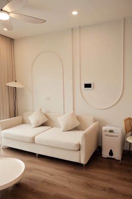 Bán căn hộ 54m2 full nội thất tại Vinhomes Smart City — ảnh 1