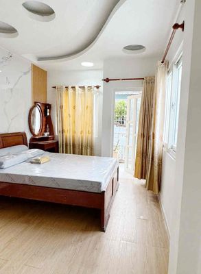 Nhà nguyên căn. Video và hình thật 100%. 2PN chính. 1PN phụ. 3WC — ảnh 1