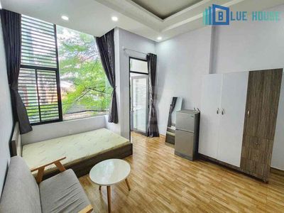 Phòng ban công view cửa kính lớn ngay etown cộng hoà, tân bình — ảnh 1
