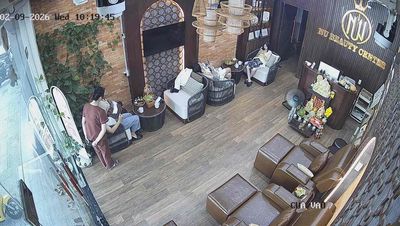 Mặt tiền hàm nghi . nhà đẹp — ảnh 1