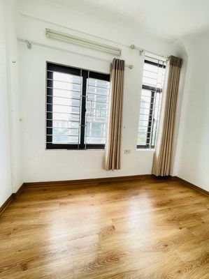 Chỉ 3tỷ BÁN gấp căn hộ 2PN 1VS tại KĐT p.Yên Hoà Sổ đỏ lâu dài — ảnh 1