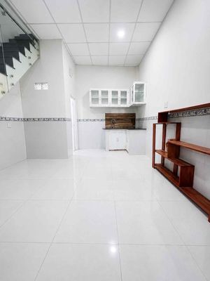 Sổ hồng riêng - 20m2 - 2 tầng - trệt lầu - hoàn công đủ — ảnh 1