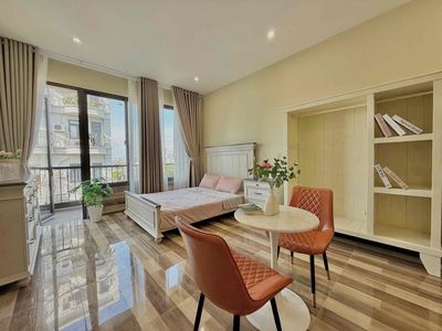 Cho thuê căn hộ balcony giá rẽ ngay N4 Hàng Xanh - cầu Thị Nghè — ảnh 1