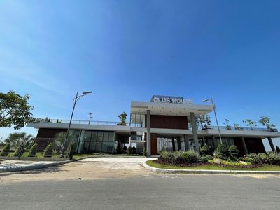 Nền HV 100m2 đường 24m view CV, vị trí đẹp, Giá chỉ 2,250 tỷ bao thuế — ảnh 1