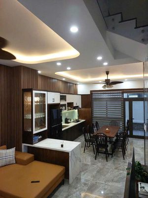 Cho thuê nhà phố Khu Lavida 4PN full nội thất hiện đại — ảnh 1