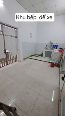 Cho thuê nhà C4 dt: 65m2 có gác xép - 2 p ngủ - giá: 4tr/ tháng — ảnh 1