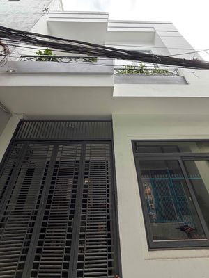 Nhà mới 100% trung tân — ảnh 1
