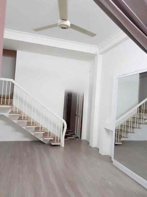 Nhà 2 PHÒNG NGủ 4x10 Võ Văn tần. Hẻm xe hơi — ảnh 1