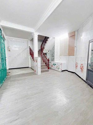 Cho thuê nhà Đoàn Thị Điểm, 3 tầng, 48m2, 4pn/3wc, ngang 6m, giá 18tr — ảnh 1