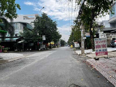 Bán Lô Đất Mặt tiền đường D3, KDC Nam Long, Quận 9, TP. HCM — ảnh 1