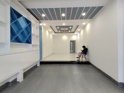 Cho thuê nhà kinh doanh 3 tầng mặt đường thích quảng đức khu phước hải — ảnh 1