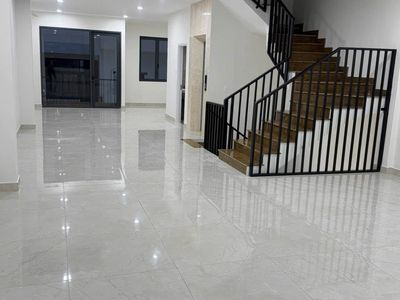 Cho thuê Shophoues phố đi bộ T&T City Millennia trệt 4 lầu, thang máy — ảnh 1