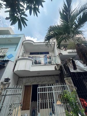 Ngang 4m dài 17m 1 trệt 1 lầu O 9 3 3 3 3 2 2 8 3 — ảnh 1