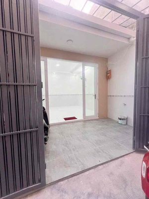 Cho thuê nhà đẹp mới khu tân sơn nhì - 5x19 - trệt lửng - 3pn3wc — ảnh 1
