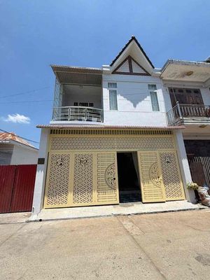 Nhà 1 mê hẻm 102 nguyễn tất thành — ảnh 1