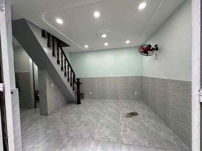 Cho thuê nhà đúc mới keng Tân Thới hiệp q12 90m 1lầu 2PN 2wc hxh 5tr — ảnh 1