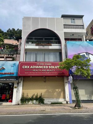 Spa - Nha khoa số 219 Phạm Viết Chánh, Q1. Dt: 6x20m, Kc: trệt 2,5 lầu — ảnh 1