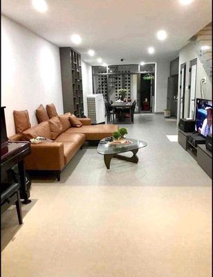 Cho thuê nhà đẹp 2pn khu Mỹ An gần sông — ảnh 1