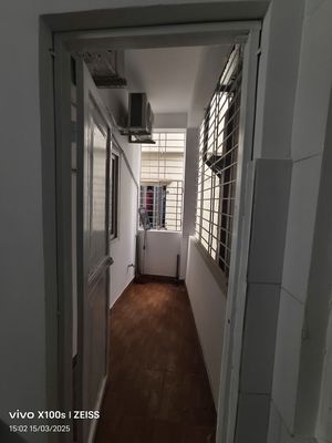 Cho thuê căn hộ mini 60m², 3 phòng ngủ, đủ nội thất tại Trần Cung — ảnh 1
