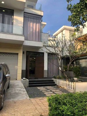 Biệt Thự sân vườn Lucasta - Liên Phường | 5pn-5wc nội thất đầy đủ — ảnh 1