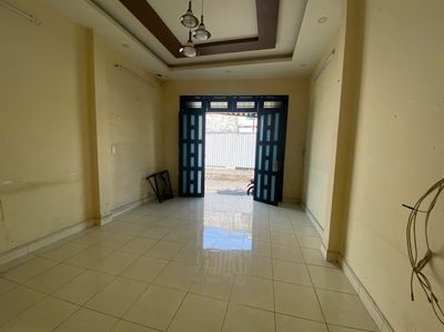 Cho thuê nhà 1 trệt 1 lầu 2pn2wc phạm văn đồng, hiệp bình chánh 9tr5 — ảnh 1